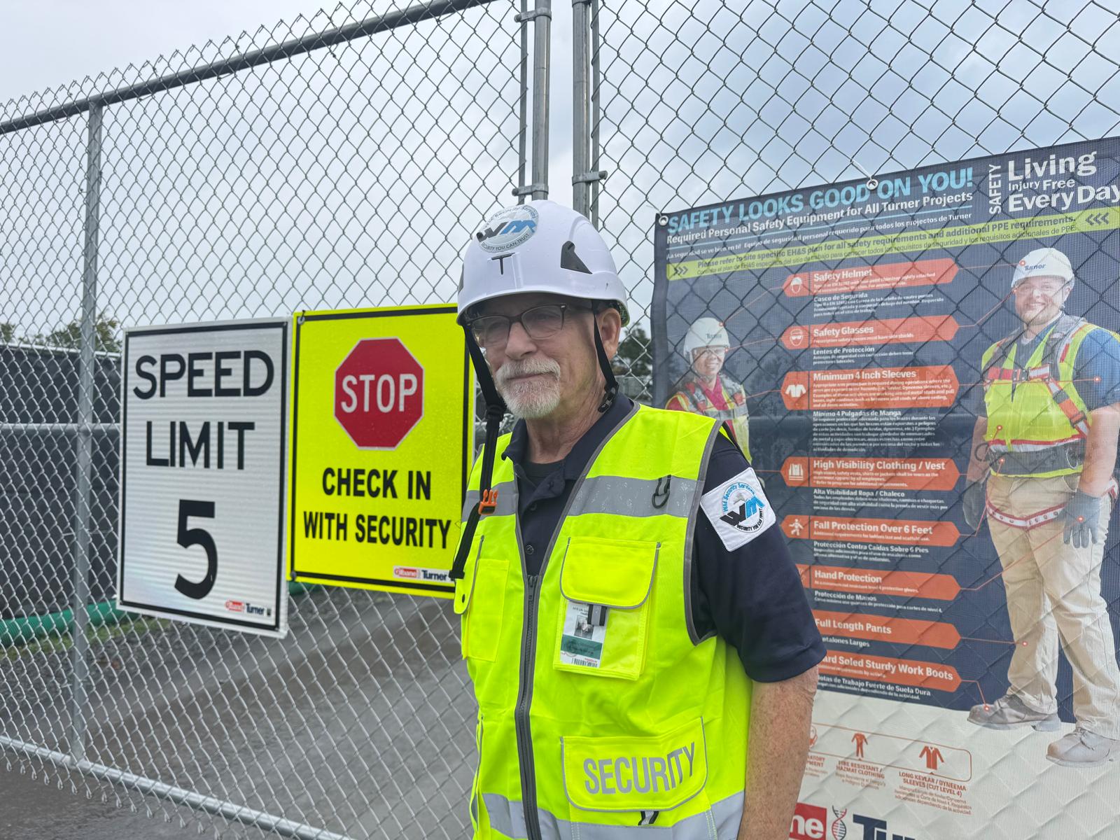 WM Security construction site representative
